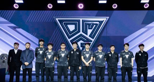 朔恩劳的职 朔恩劳的职