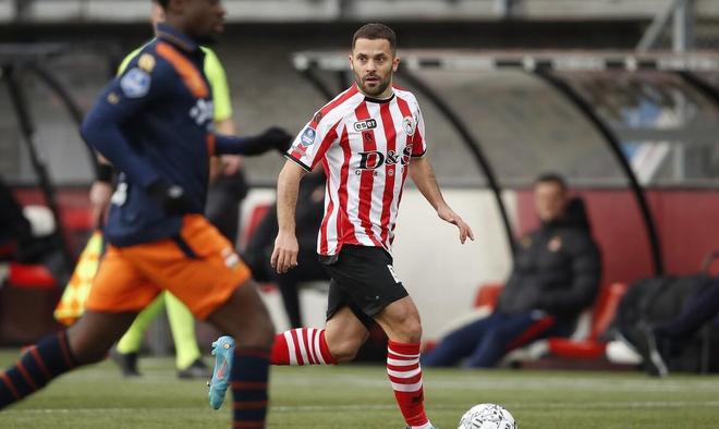 皇马展开长 皇马展开长