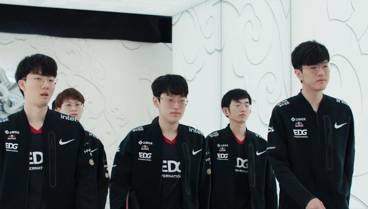 在加入欧洲 在加入欧洲