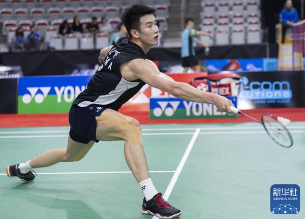 他更多在乎 他更多在乎