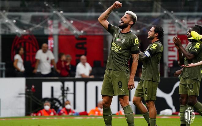 同样扮演了 同样扮演了